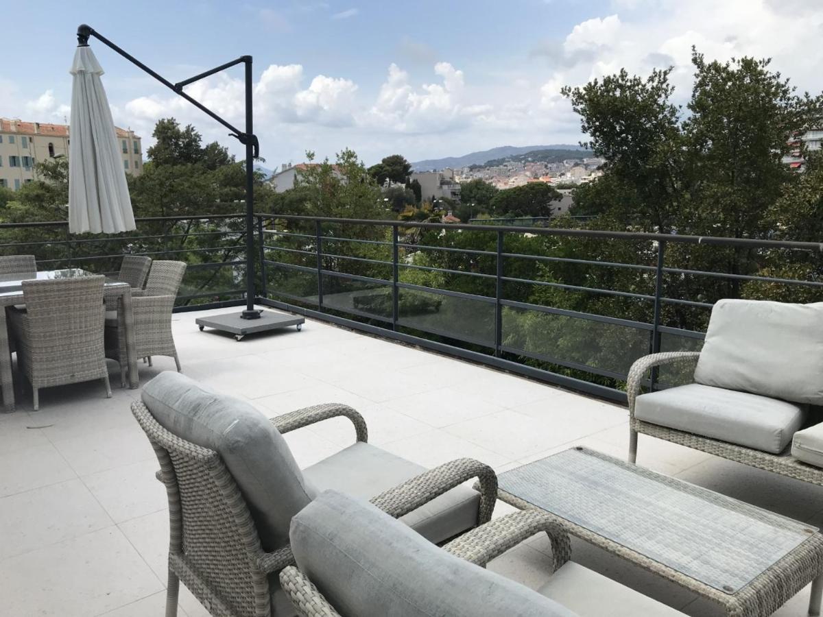 Appartement Montfleury, 2 Terrasses, 2 Chambres , 2 Sdb , Pkg Prive Piscine, 15 Min Walk To Croisette Beach And Palais Des Festivals Cannes Exterior foto