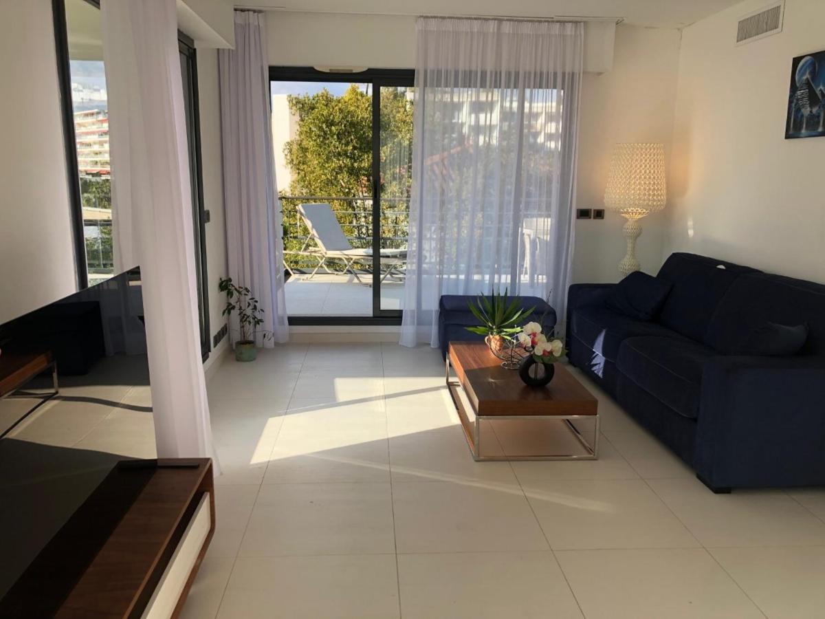 Appartement Montfleury, 2 Terrasses, 2 Chambres , 2 Sdb , Pkg Prive Piscine, 15 Min Walk To Croisette Beach And Palais Des Festivals Cannes Exterior foto