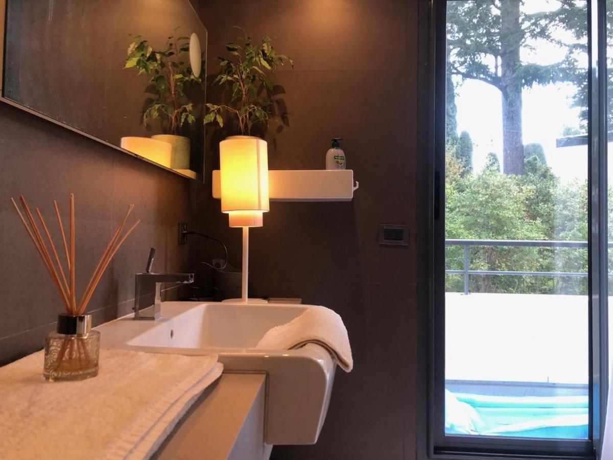 Appartement Montfleury, 2 Terrasses, 2 Chambres , 2 Sdb , Pkg Prive Piscine, 15 Min Walk To Croisette Beach And Palais Des Festivals Cannes Exterior foto