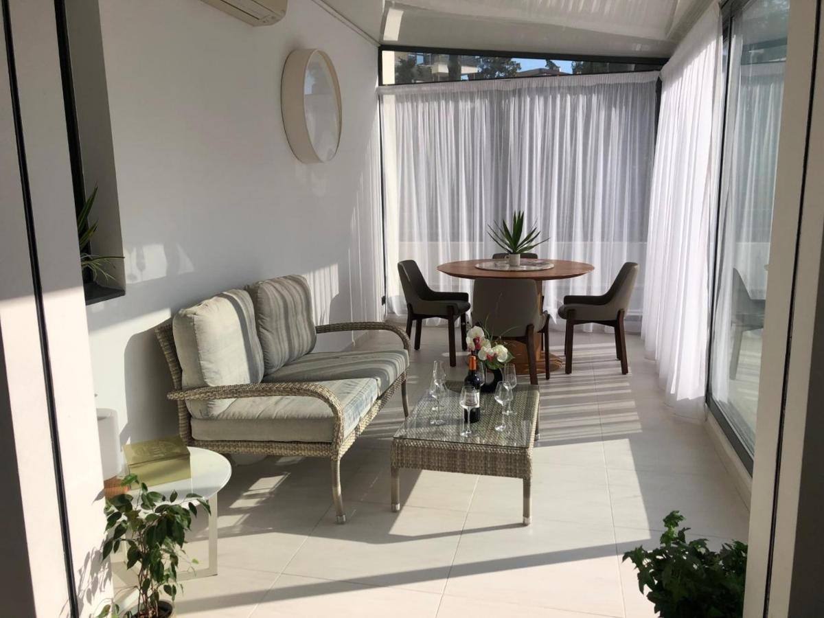 Appartement Montfleury, 2 Terrasses, 2 Chambres , 2 Sdb , Pkg Prive Piscine, 15 Min Walk To Croisette Beach And Palais Des Festivals Cannes Exterior foto